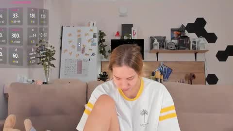 Ms ForYOU online show from 24, 10, 2025