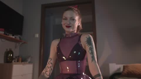 Snapshot of ms_lorelei chatting on 7, 2, 2025 Lore online show from 7, 2, 2025