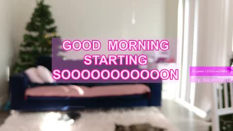 Snapshot of ms_mochii chatting on 14, 2, 2026 R o r i SnapChat heyroriv2 wednesday - sunday Noon oclock mountain - 5pm mountain online show from 14, 2, 2026