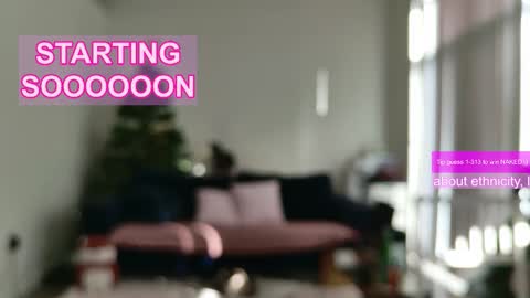 Snapshot of ms_mochii chatting on 21, 2, 2026 R o r i SnapChat heyroriv2 wednesday - sunday Noon oclock mountain - 5pm mountain online show from 21, 2, 2026