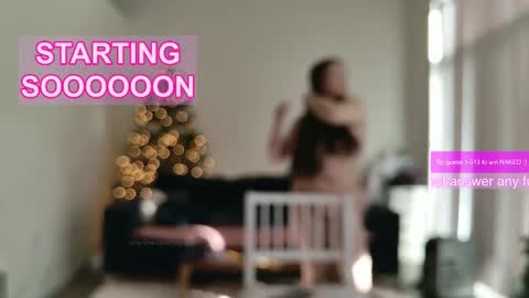 Snapshot of ms_mochii chatting on 27, 2, 2026 R o r i SnapChat heyroriv2 wednesday - sunday Noon oclock mountain - 5pm mountain online show from 27, 2, 2026