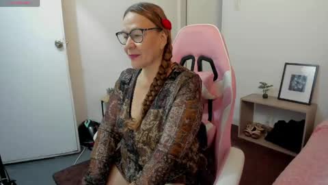 ms_samanta online show from 5, 5, 2026