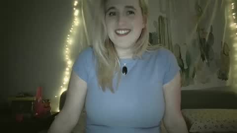 msclairewhatever online show from 10, 10, 2025
