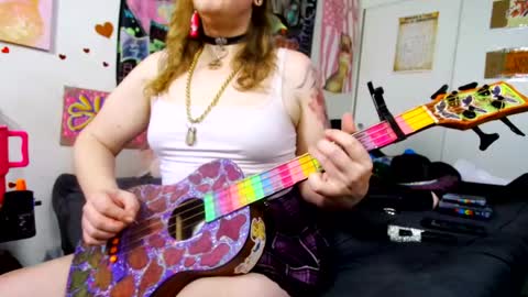 Snapshot of mscuntyluxxe chatting on 28, 3, 2026 Cunty Luxxe online show from 28, 3, 2026