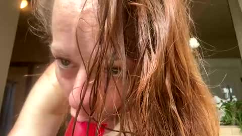 msfreckles92 online show from 2, 5, 2026