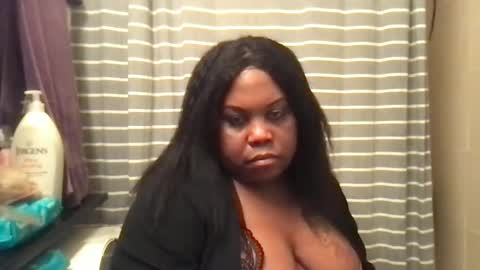 Snapshot of msjonemillion chatting on 25, 1, 2025 Chocolate Candy Stick online show from 25, 1, 2025