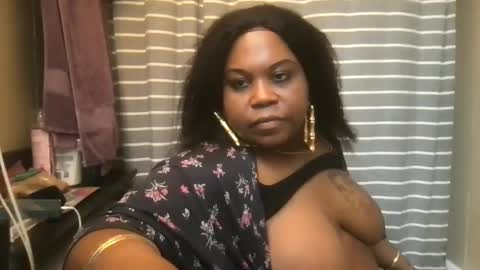 Snapshot of msjonemillion chatting on 2, 3, 2025 Chocolate Candy Stick online show from 2, 3, 2025