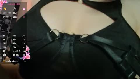 Noora Saetr online show from 23, 9, 2025