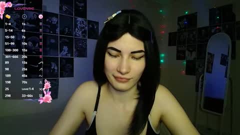 Noora Saetr online show from 11, 10, 2025