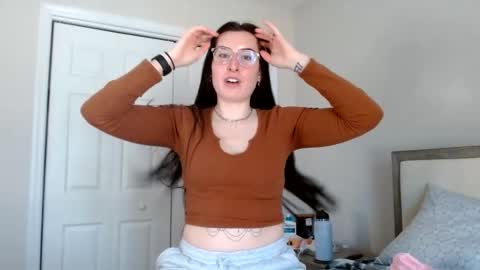 Snapshot of msrubyhayes chatting on 18, 2, 2025 Ruby online show from 18, 2, 2025