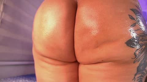 Snapshot of mssburbuja chatting on 30, 1, 2025 Manuela  online show from 30, 1, 2025