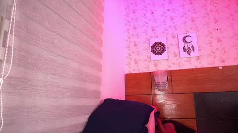 Snapshot of mssburbuja chatting on 31, 1, 2025 Manuela  online show from 31, 1, 2025