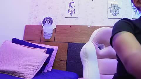 Snapshot of mssburbuja chatting on 23, 2, 2025 Manuela  online show from 23, 2, 2025