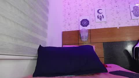 Snapshot of mssburbuja chatting on 6, 3, 2025 Manuela  online show from 6, 3, 2025