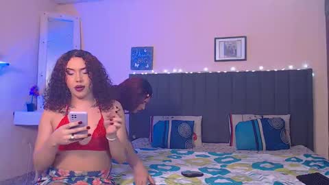 Snapshot of msspenelopedick chatting on 15, 10, 2025 Aaron And Alex online show from 15, 10, 2025