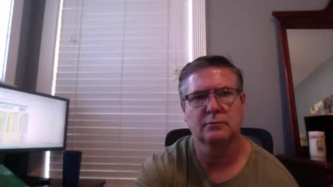 Snapshot of mtbrdr73 chatting on 12, 9, 2025 mtbrdr73 online show from 12, 9, 2025