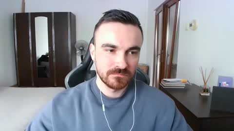 Snapshot of mu5clemania chatting on 26, 4, 2026 Victor online show from 26, 4, 2026