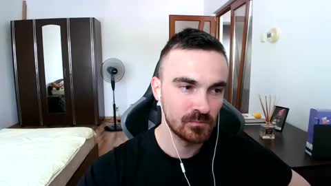 Snapshot of mu5clemania chatting on 27, 6, 2026 Victor online show from 27, 6, 2026