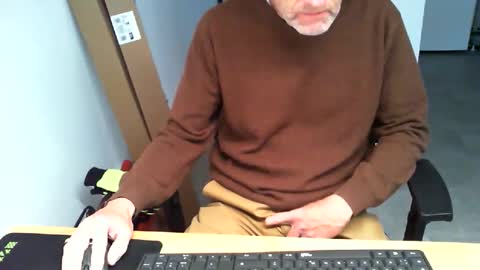 mucfag online show from 21, 10, 2025