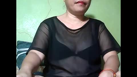 muffy_bunny online show from 1, 4, 2026