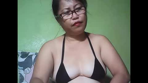 muffy_bunny online show from 13, 5, 2026