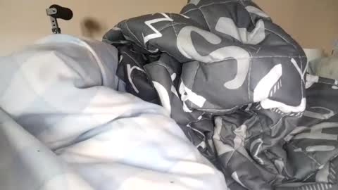 Snapshot of mulato44 chatting on 6, 1, 2025 Laly online show from 6, 1, 2025