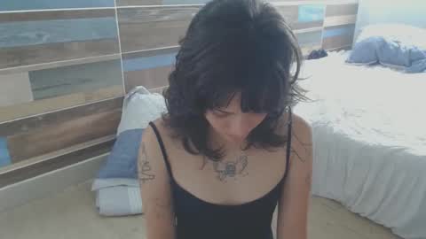   online show from 20, 9, 2025