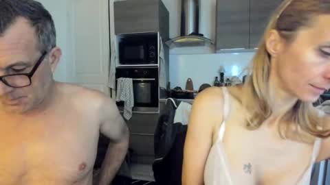 LOVELY JULIA  Peter DAY online show from 22, 12, 2025