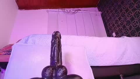 Tell me Sofi  online show from 8, 10, 2025