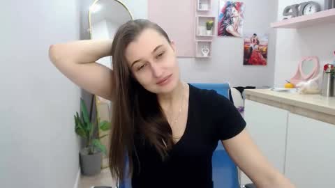 muriel_elvin online show from 29, 11, 2025