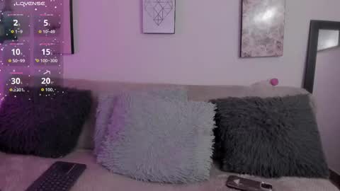 muriell_69 online show from 4, 10, 2025