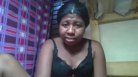 murielleee online show from 16, 3, 2026