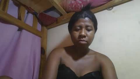 murielleee online show from 23, 3, 2026