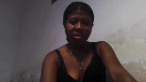 Snapshot of murielleee chatting on 14, 5, 2026 murielleee online show from 14, 5, 2026