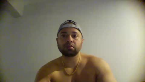 Snapshot of muscle794 chatting on 3, 11, 2025 Cool Traveler online show from 3, 11, 2025