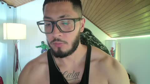 Snapshot of muscle_cock32 chatting on 9, 1, 2025 David Big online show from 9, 1, 2025