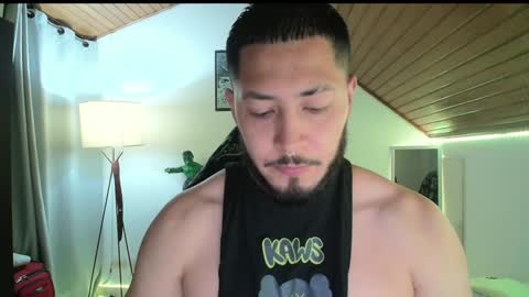 Snapshot of muscle_cock32 chatting on 27, 1, 2025 David Big online show from 27, 1, 2025