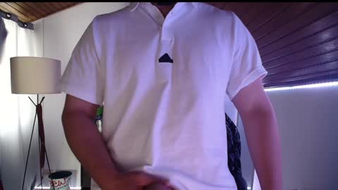 Snapshot of muscle_cock32 chatting on 28, 1, 2025 David Big online show from 28, 1, 2025
