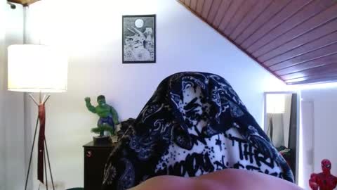 Snapshot of muscle_cock32 chatting on 11, 3, 2025 David Big online show from 11, 3, 2025
