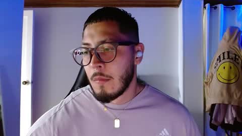 Snapshot of muscle_cock32 chatting on 26, 9, 2025 David Big online show from 26, 9, 2025