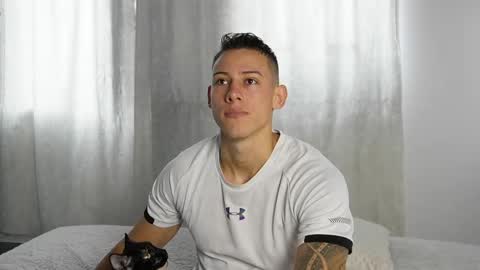 muscle_king_cum online show from 27, 10, 2025