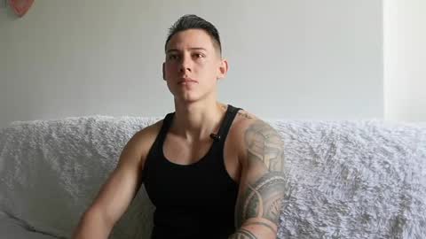 muscle_king_cum online show from 16, 5, 2026