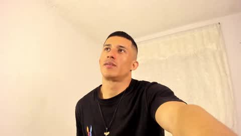 Snapshot of muscle_man07 chatting on 15, 11, 2025 Muscle Man online show from 15, 11, 2025