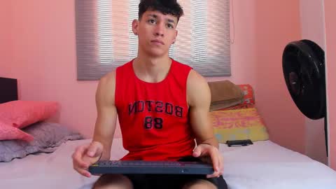 Snapshot of muscle_myke chatting on 6, 1, 2026 myke online show from 6, 1, 2026