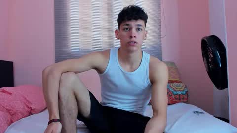 Snapshot of muscle_myke chatting on 7, 1, 2026 myke online show from 7, 1, 2026