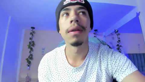 Snapshot of muscle_scott chatting on 12, 1, 2026 muscle scott online show from 12, 1, 2026