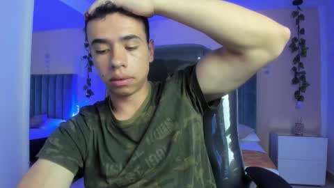 Snapshot of muscle_scott chatting on 7, 2, 2026 muscle scott online show from 7, 2, 2026