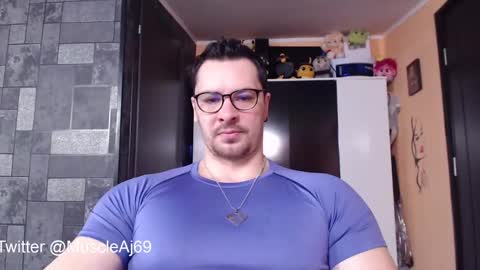 AJ online show from 18, 2, 2025