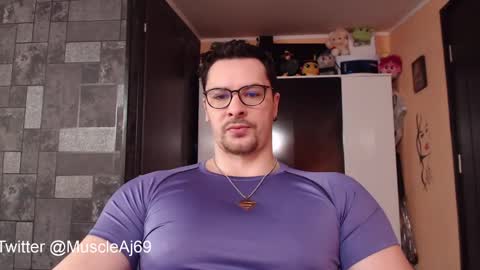 AJ online show from 25, 2, 2025