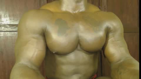 musclegod23 online show from 7, 11, 2025